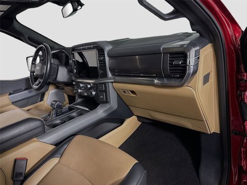 Used 2021 Ford F150 Lariat w/ Equipment Group 502A High image 24