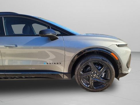 New 2026 Chevrolet Equinox EV RS image 20