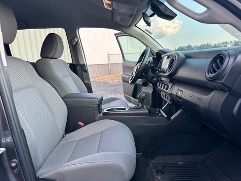 Used 2023 Toyota Tacoma SR AWD/4WD image 23
