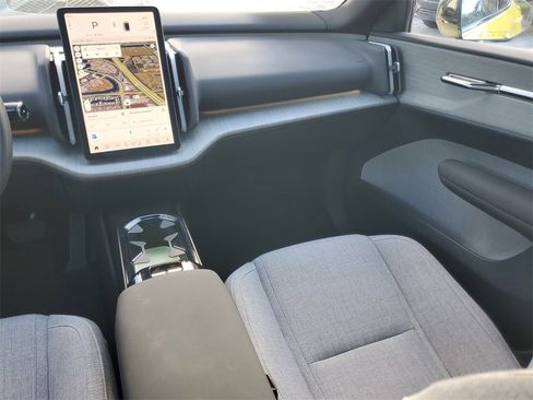 Certified 2025 Volvo EX30 Ultra image 15