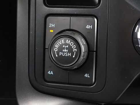 Used 2024 Ford F150 SuperCrew Lariat w/ FX4 Pkg w/ FX4 Off-Road Package AWD/4WD image 27