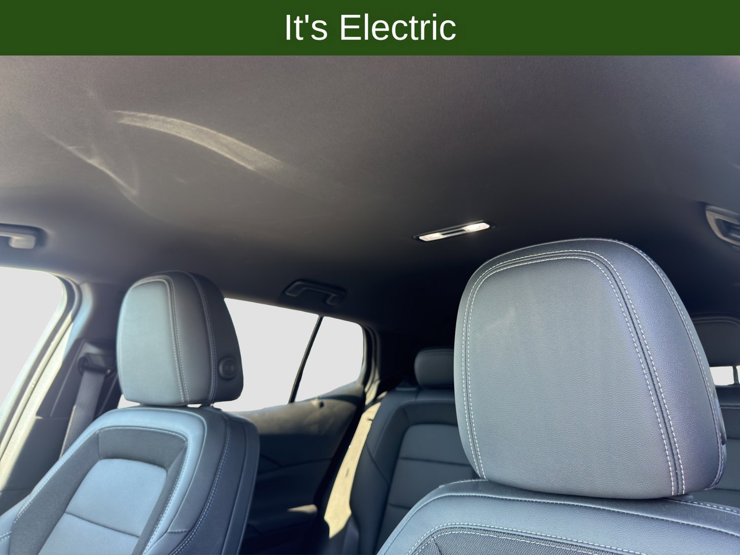 Certified 2024 Chevrolet Equinox EV LT FWD image 24