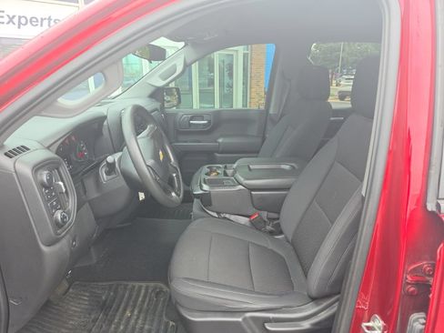 Used 2021 Chevrolet Silverado 1500 Custom AWD/4WD image 11