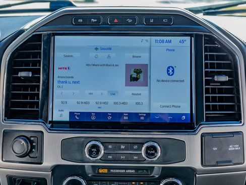 Used 2022 Ford F350 Platinum w/ FX4 Off-Road Package image 21