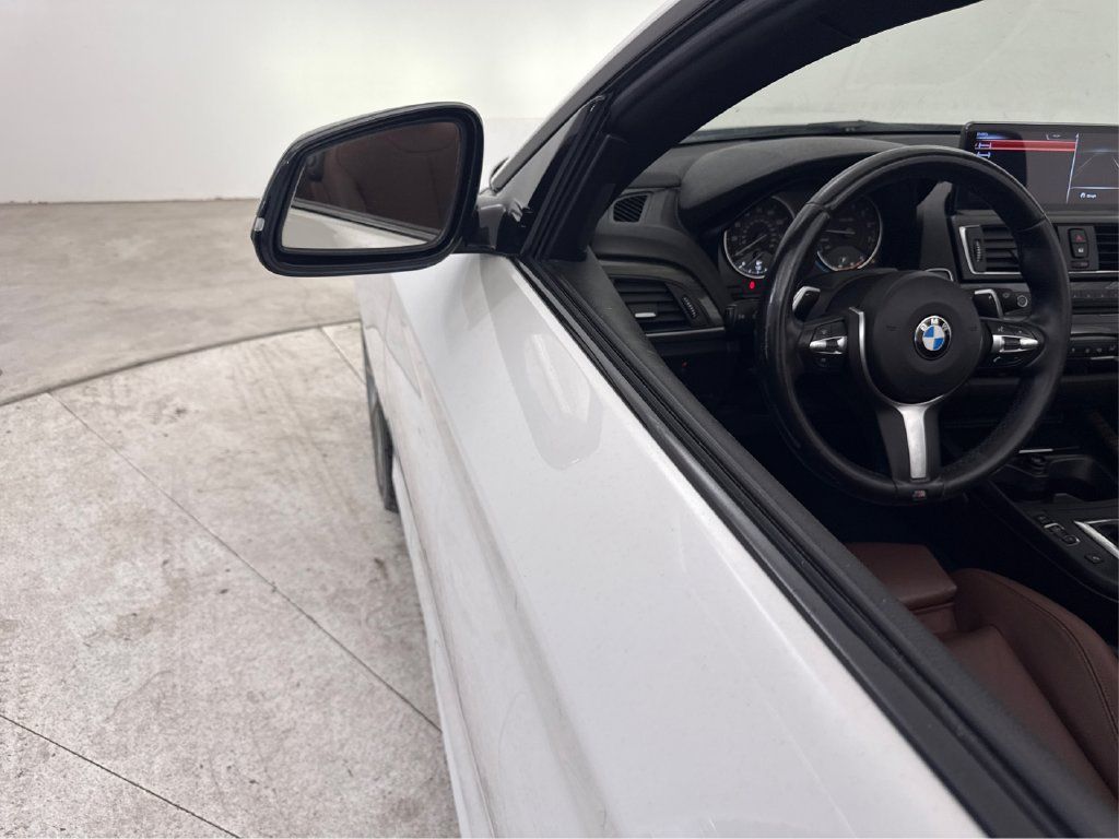 Used 2015 BMW M235i Convertible RWD image 19