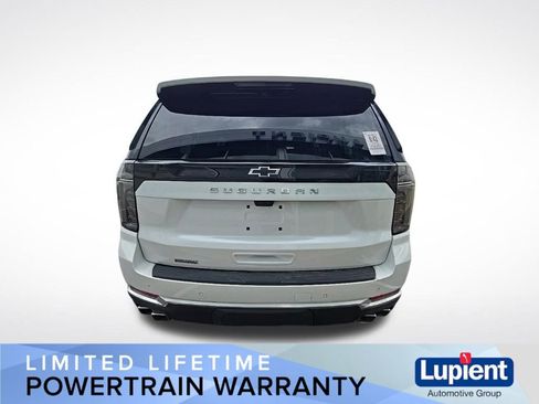 Used 2025 Chevrolet Suburban High Country w/ Sun And Tow Package image 4