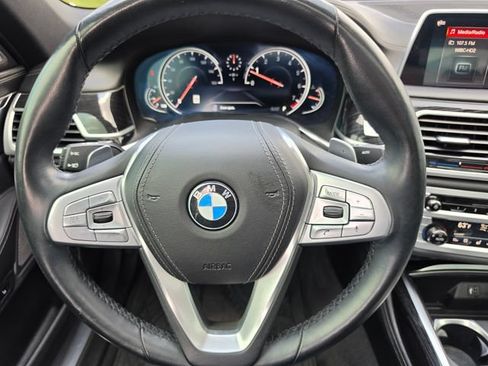 Used 2019 BMW 750i xDrive w/ Executive Package AWD/4WD image 41