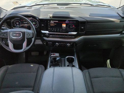 Used 2025 GMC Sierra 1500 Elevation AWD/4WD image 14