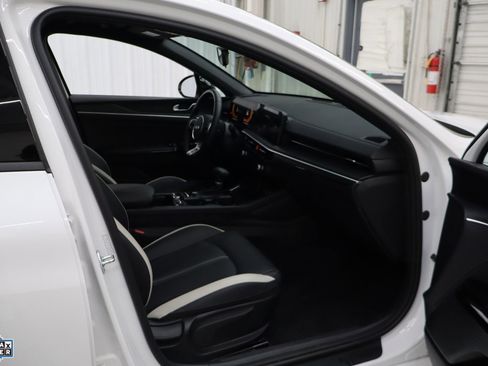 Used 2025 Kia K5 GT-Line FWD image 31