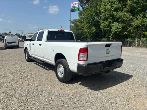 Used 2022 RAM 2500 Tradesman RWD image 3