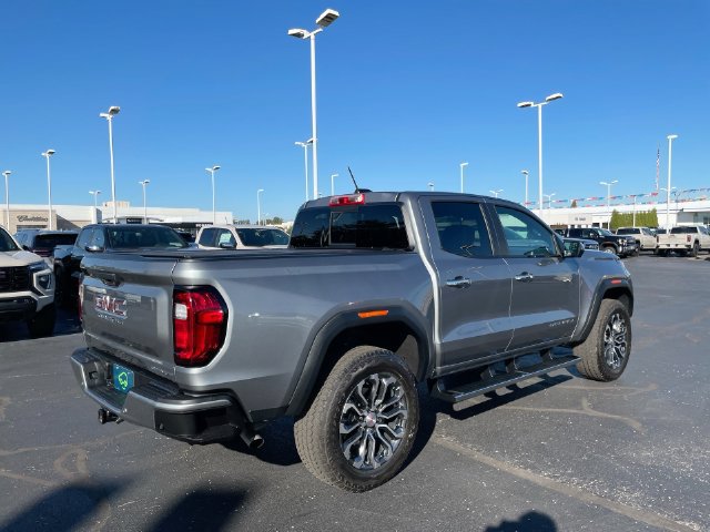 Used 2024 GMC Canyon Denali AWD/4WD image 5