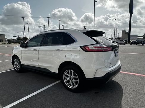 Used 2022 Ford Edge SEL w/ Convenience Package AWD/4WD image 7