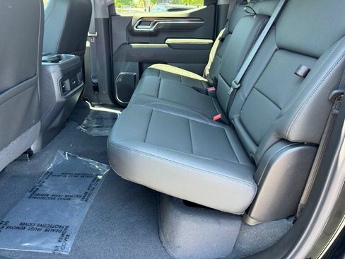 New 2026 Chevrolet Silverado 1500 LT Trail Boss w/ LT Trail Boss Premium Package AWD/4WD image 14