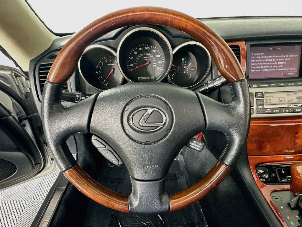 Used 2002 Lexus SC 430 Convertible RWD image 11