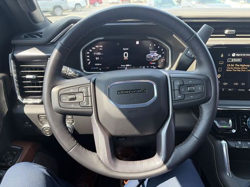Used 2026 GMC Sierra 2500 Denali Ultimate AWD/4WD image 26