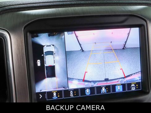Used 2021 GMC Sierra 2500 Denali w/ Technology Package AWD/4WD image 20