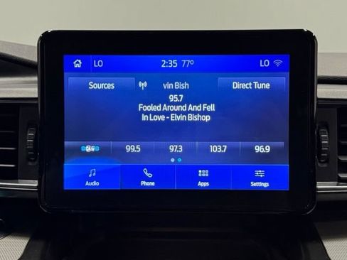 Used 2020 Ford Explorer XLT w/ Equipment Group 202A AWD/4WD image 20