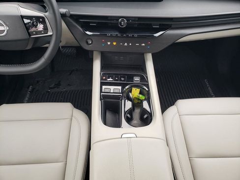 Certified 2025 Nissan Murano SV image 22