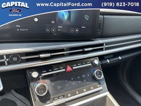 Used 2024 Hyundai Santa Fe XRT AWD/4WD image 27