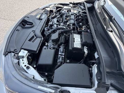 Used 2025 Toyota Corolla LE FWD image 36