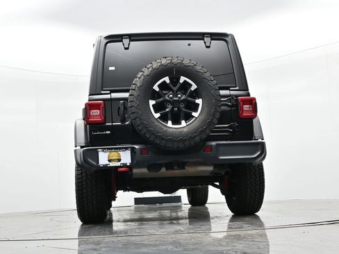 Used 2025 Jeep Wrangler Unlimited Rubicon image 20