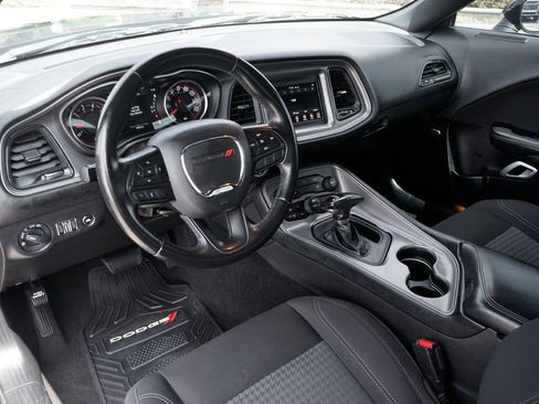 Used 2023 Dodge Challenger SXT RWD image 20