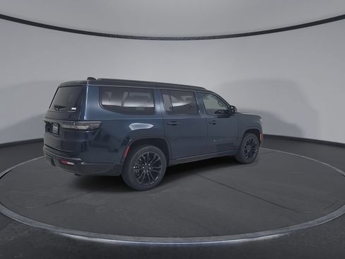 New 2026 Jeep Grand Wagoneer Summit AWD/4WD image 15