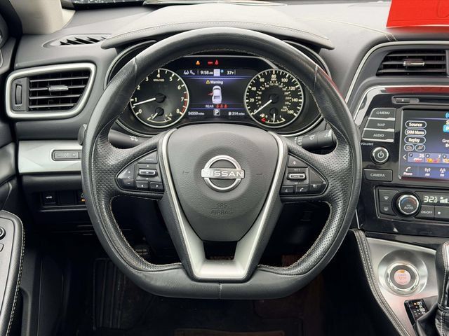 Used 2023 Nissan Maxima SL FWD image 18