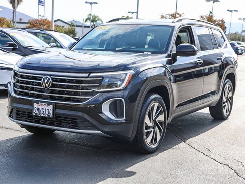 Used 2024 Volkswagen Atlas SE FWD image 21