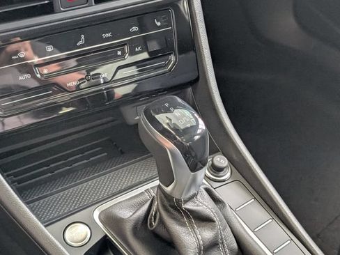 New 2026 Volkswagen Jetta SE FWD image 20