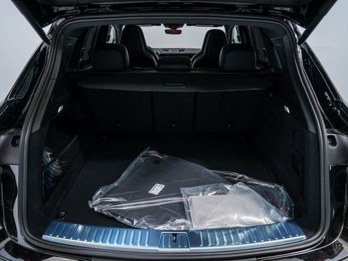 New 2026 Porsche Cayenne S AWD/4WD image 33