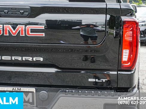 Used 2022 GMC Sierra 1500 SLT w/ SLT Premium Package RWD image 13