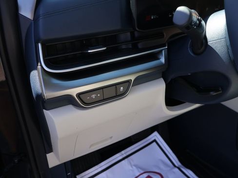 New 2026 Kia Carnival SX FWD image 27
