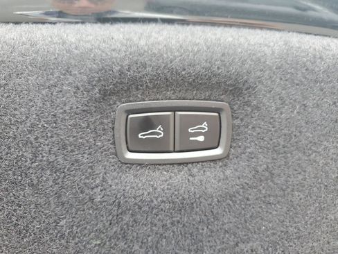 Used 2023 Audi e-tron GT Premium Plus AWD/4WD image 9