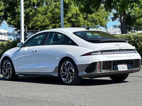 Used 2024 Hyundai Ioniq 6 SEL RWD image 6