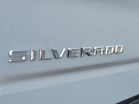 Used 2025 Chevrolet Silverado 1500 RST w/ Convenience Package II image 29