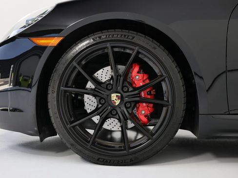 Certified 2024 Porsche 718 Cayman S RWD image 13