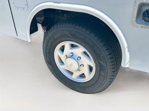 New 2026 Ford E-350 and Econoline 350 Super Duty w/ Power Equipment Group RWD image 31