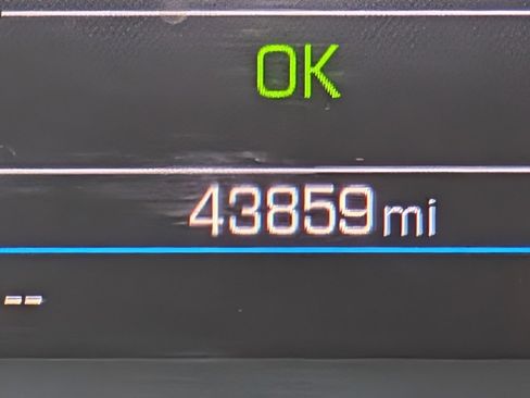 Used 2023 Chevrolet Equinox LT image 17