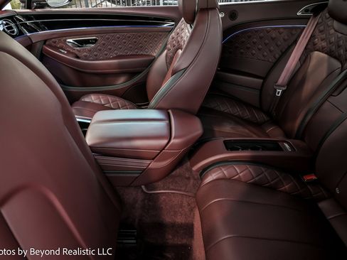 Used 2022 Bentley Continental GT Speed image 29