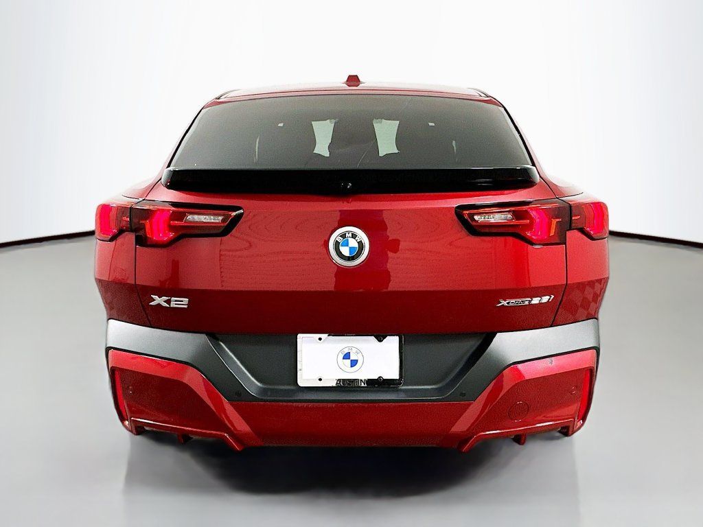 Used 2026 BMW X2 xDrive28i w/ Convenience Package AWD/4WD image 6