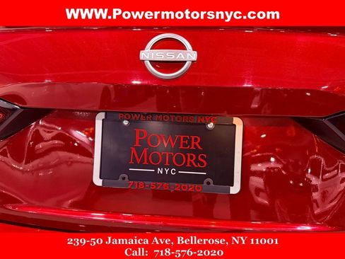 Used 2024 Nissan Altima 2.5 SV image 12
