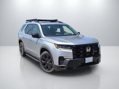 New 2026 Honda Pilot Black Edition image 1