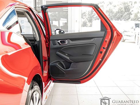 Used 2025 Honda Civic LX image 36