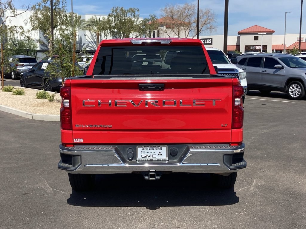 Used 2025 Chevrolet Silverado 1500 LT RWD image 5