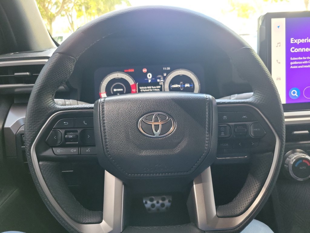 Used 2025 Toyota Tacoma TRD Sport RWD image 17