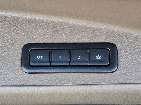 Used 2019 Chevrolet Tahoe Premier image 29