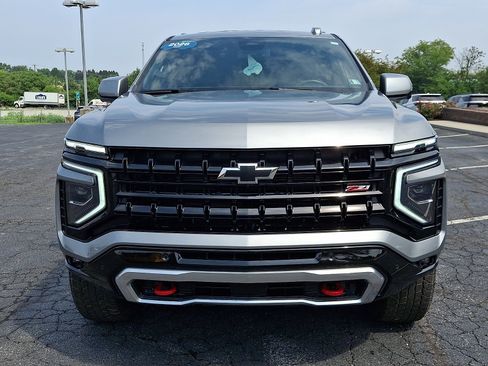 Certified 2026 Chevrolet Tahoe Z71 w/ Comfort Package AWD/4WD image 2