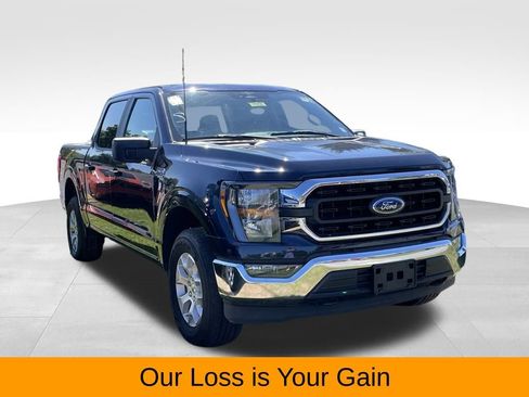 Used 2023 Ford F150 XLT image 3