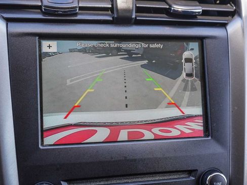 Used 2018 Ford Fusion SE w/ Fusion SE Technology Package FWD image 23